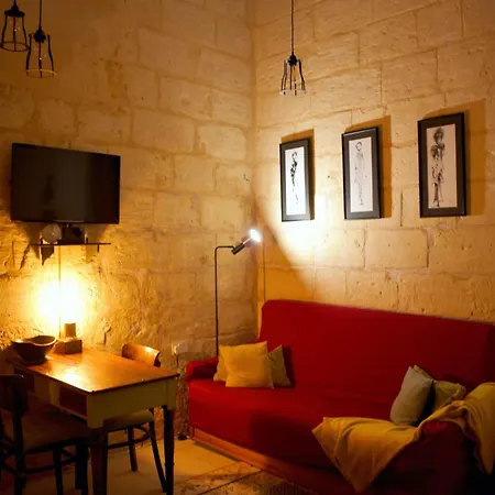 Myrtle - Authentic Experience Apartment Valletta
